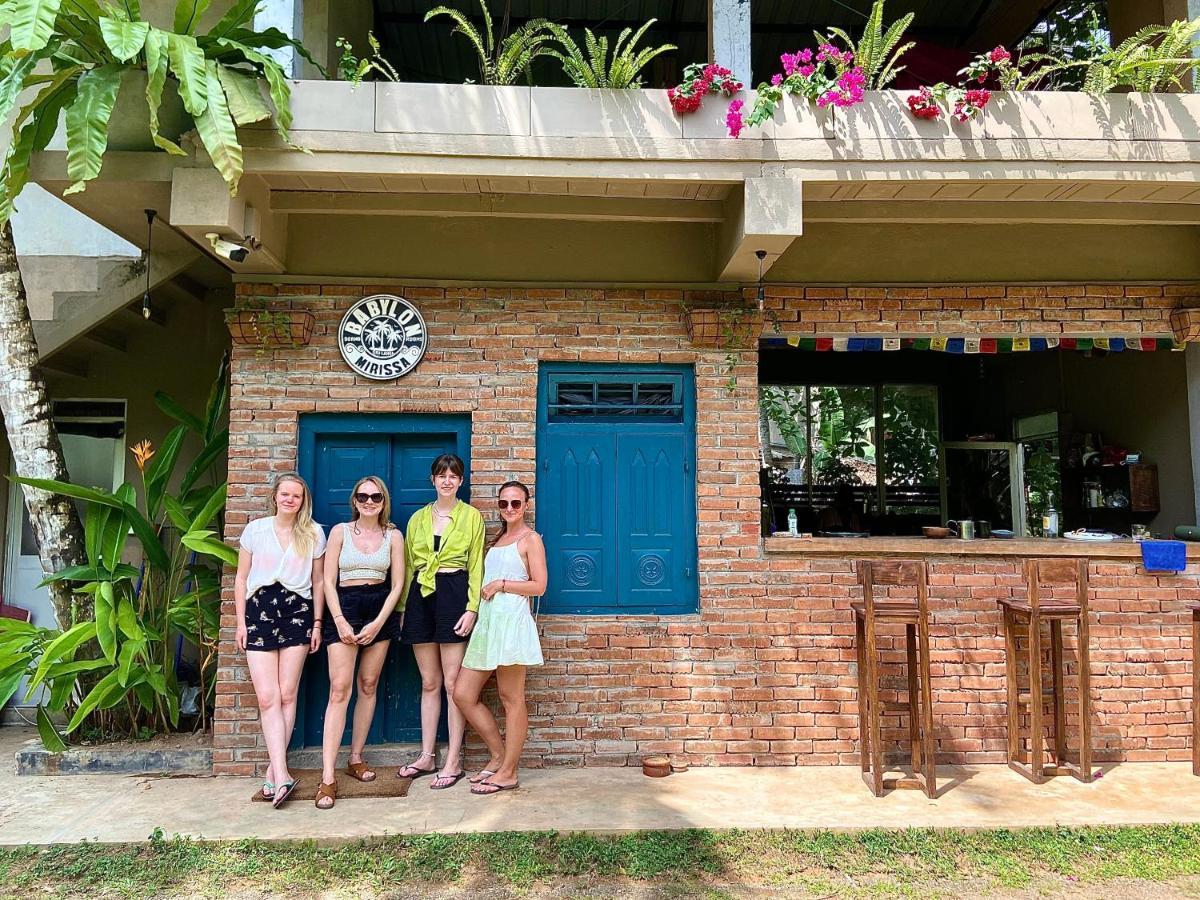 Auberge de jeunesse Babylon Mirissa Extérieur photo