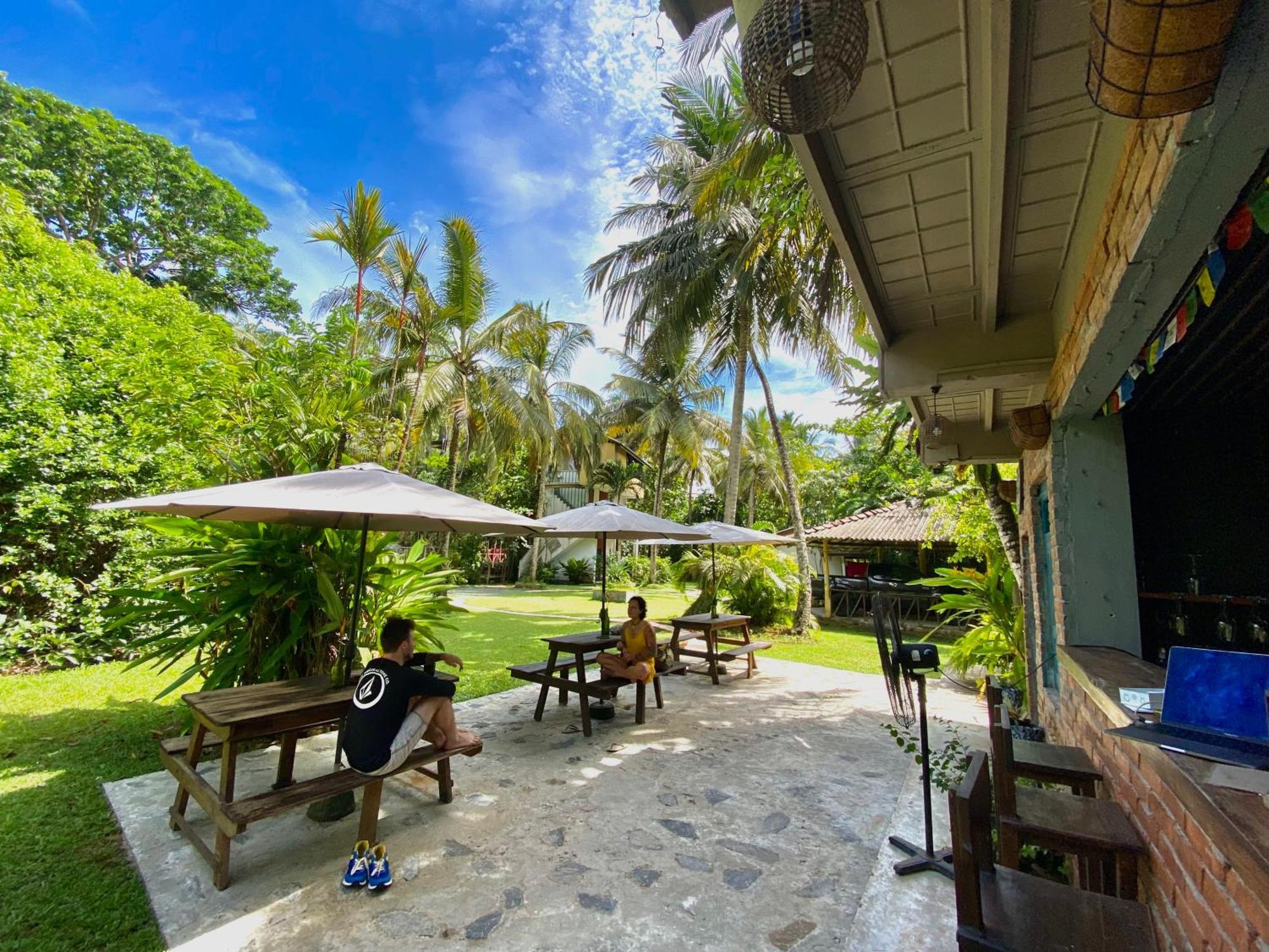 Auberge de jeunesse Babylon Mirissa Extérieur photo