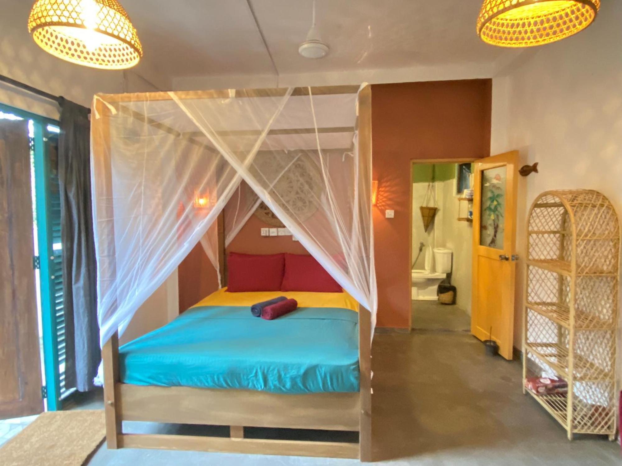 Auberge de jeunesse Babylon Mirissa Extérieur photo
